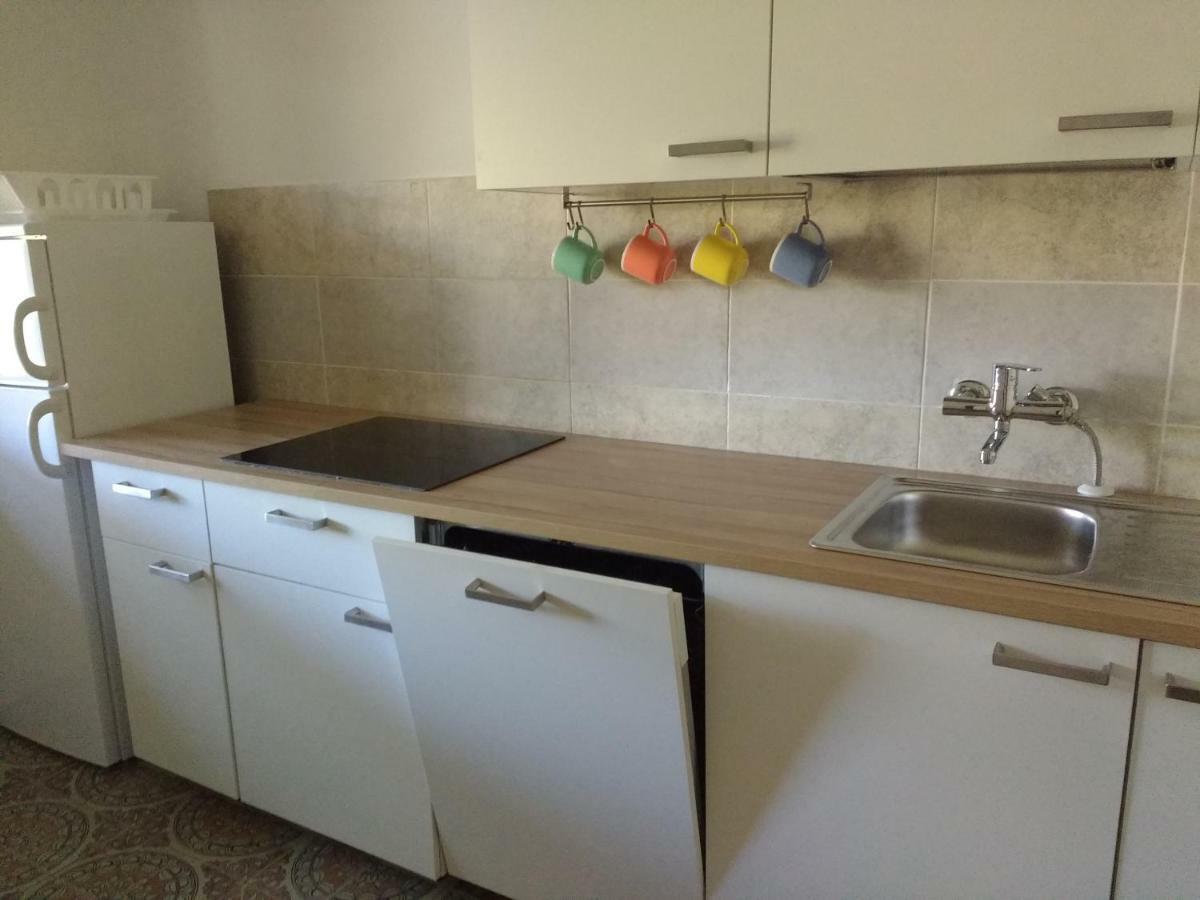 Apartments Bassi Stara Baska Ngoại thất bức ảnh