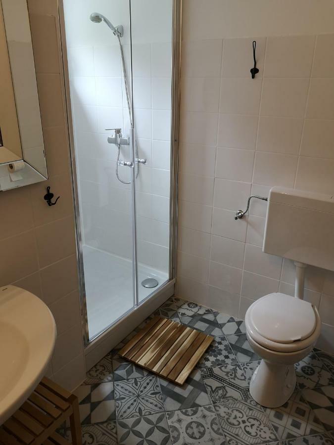 Apartments Bassi Stara Baska Ngoại thất bức ảnh
